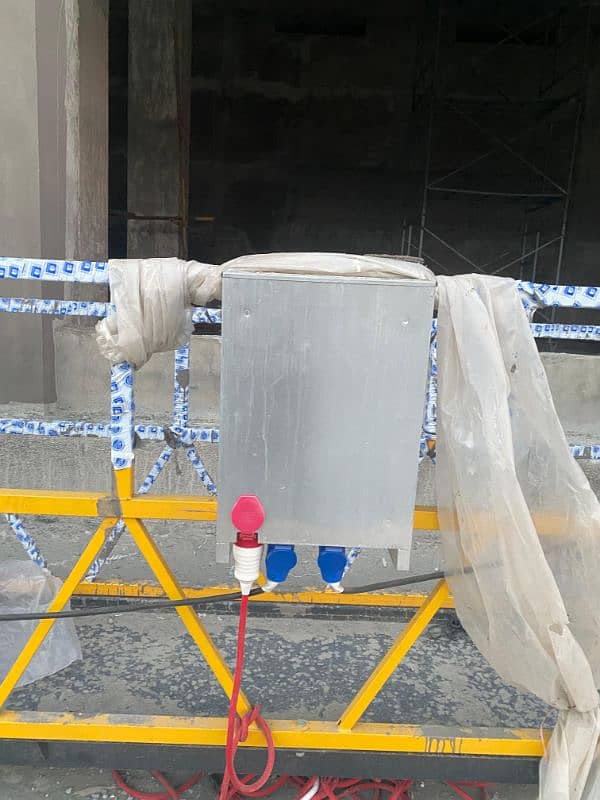 platform lift / cargo lift / passanger & elevator lift / crane 9