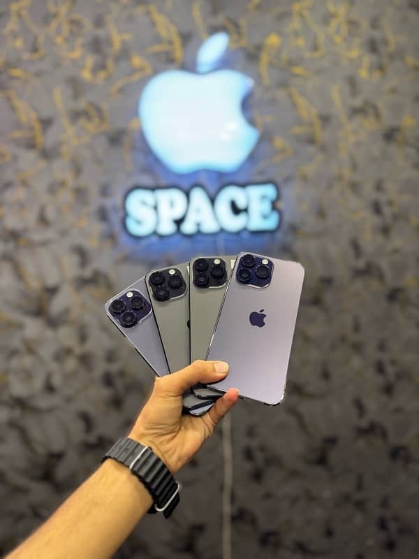 Iphone 14 pro max jv 128gb fresh quantity available at @Apple space 0