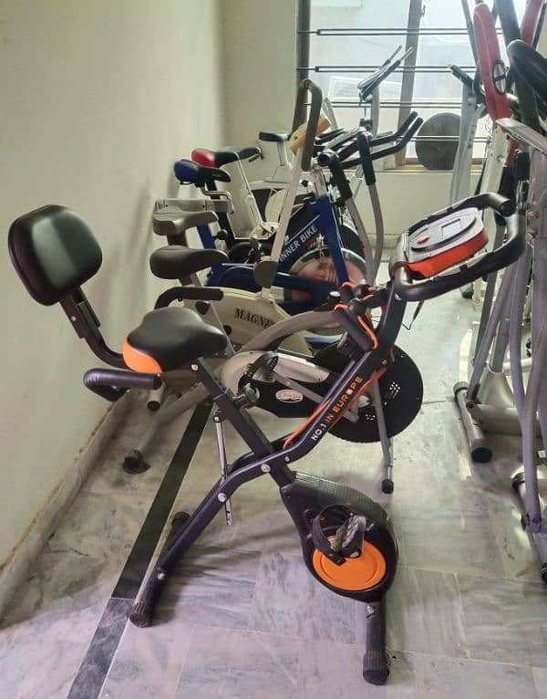Exercise cycle elliptical cross trainer recumbent bike spin air bike 4