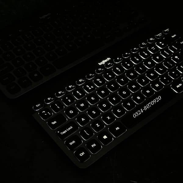 Logitech K810 Back Light Keys Rechargeable Wireless Bluetooth Keyboard 3