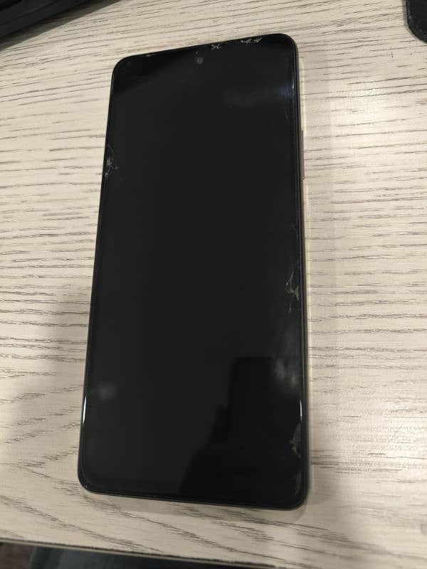 Infinix NOTE 30 8