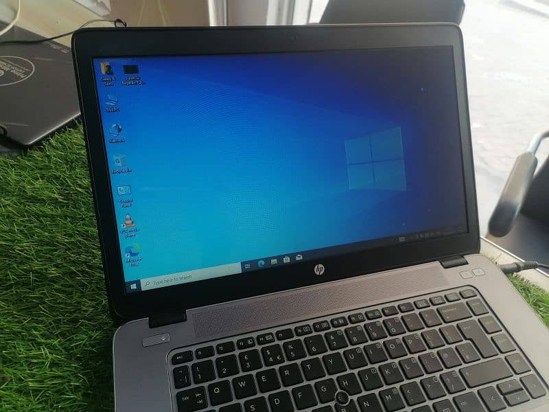 HP 850 G2 i5th gen with 15.5 inch full Display 6