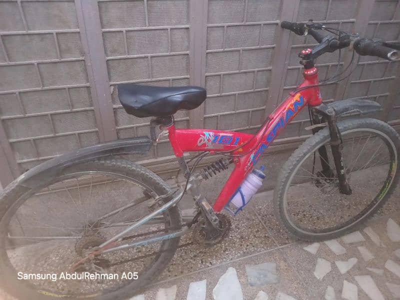 caspian cycle 10/10 condition 26by26 inch new tyre back and all ok 0