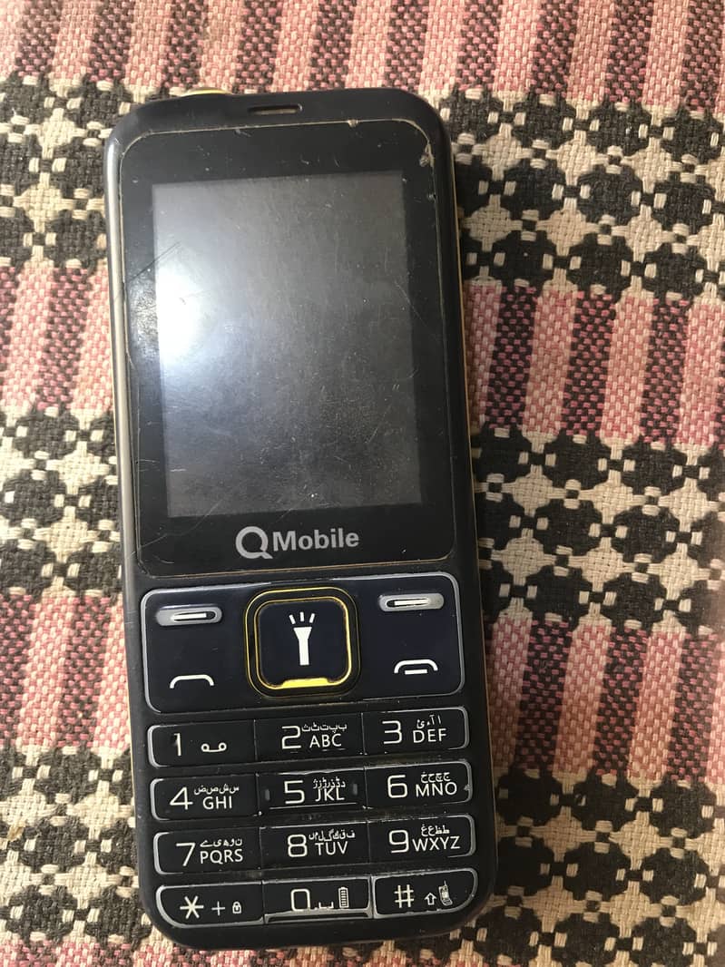Qmobile 0