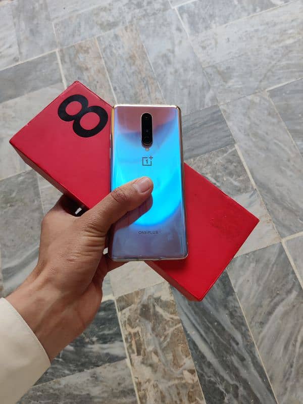 one plus 8. . 8/128 complete box 3