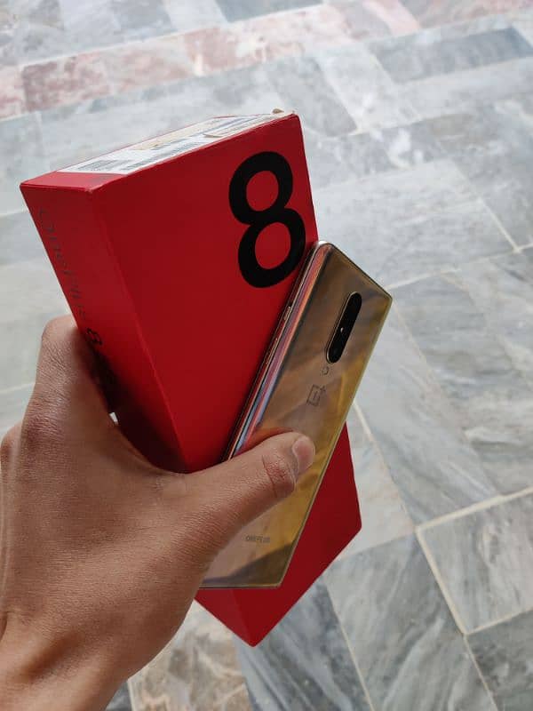 one plus 8. . 8/128 complete box 4