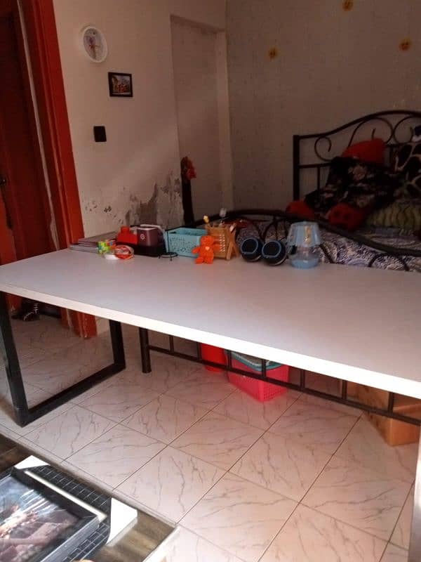 Best Table for workstation 0