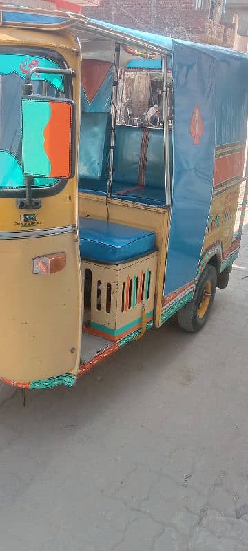 tuk tuk Auto rikshawa 2022 modal 1
