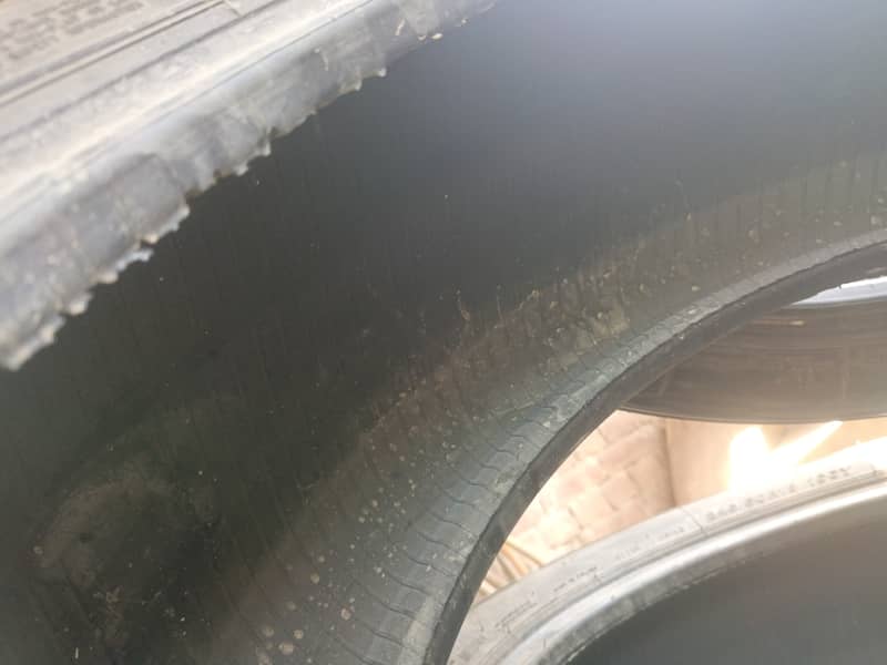 I am sell tyres with new condition 2