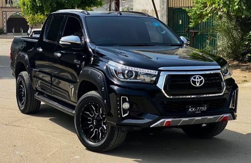 Lc 300[v8] and All cars for rent in lahore 4