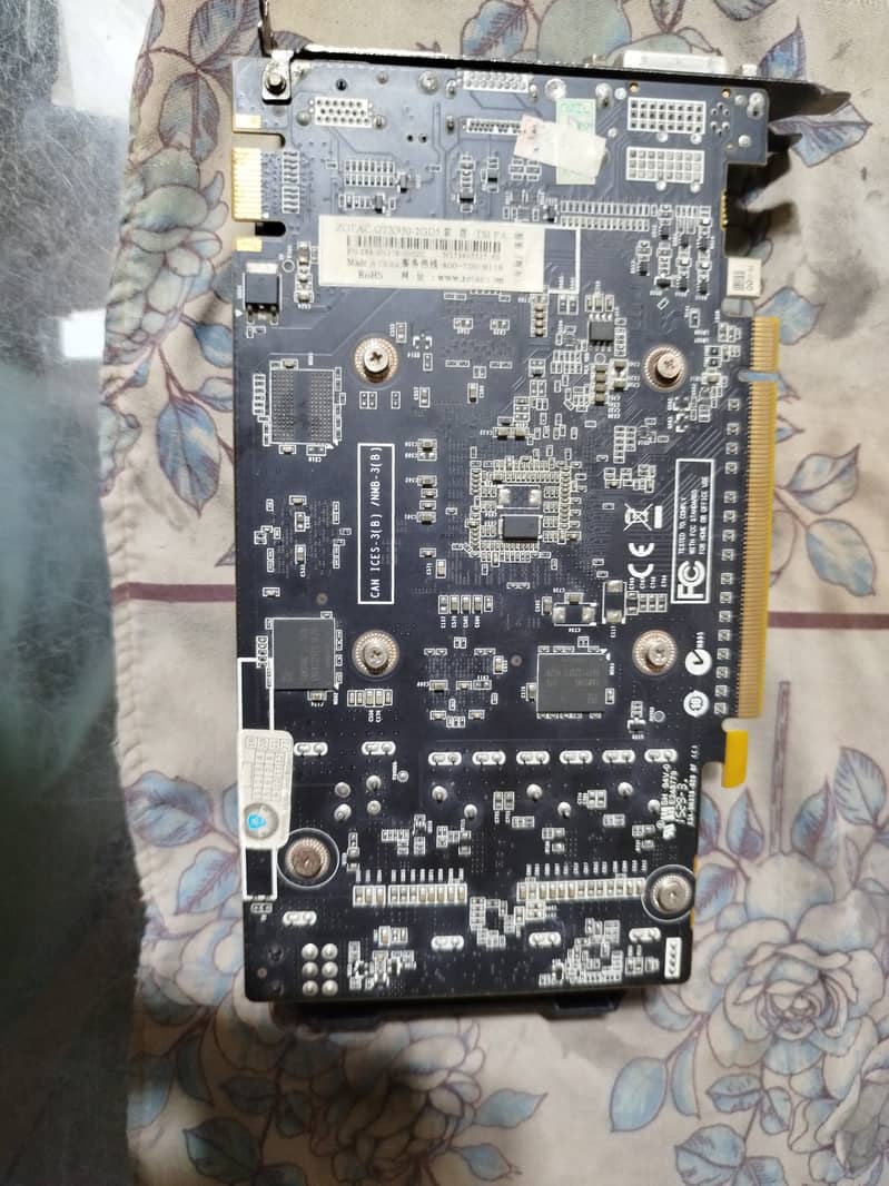 Grafix card GTX950 2