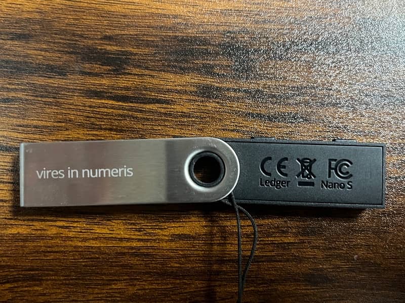 ledger Nano S 2
