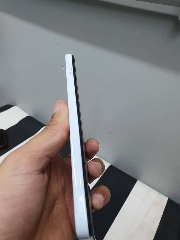 TECONO CAMMON 19 NEW for call & WhatsApp 03155326585 3