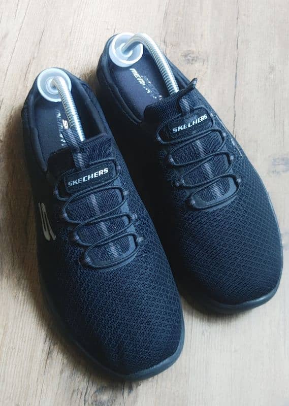 Skechers Half Cut Size 41 UK US 8 CM 28 6