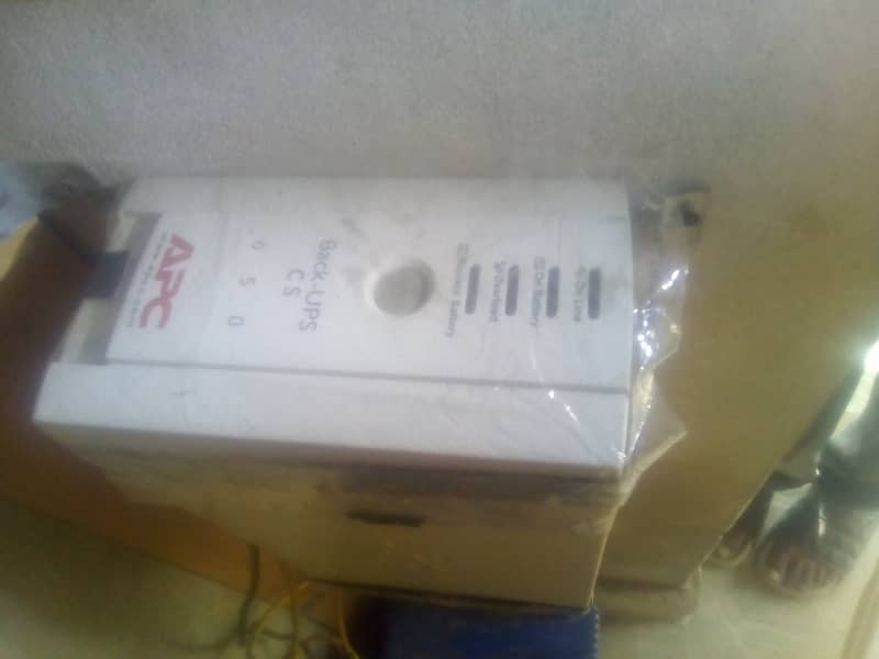 APC SMART UPS PURE SINE WAVE 03087171367 0