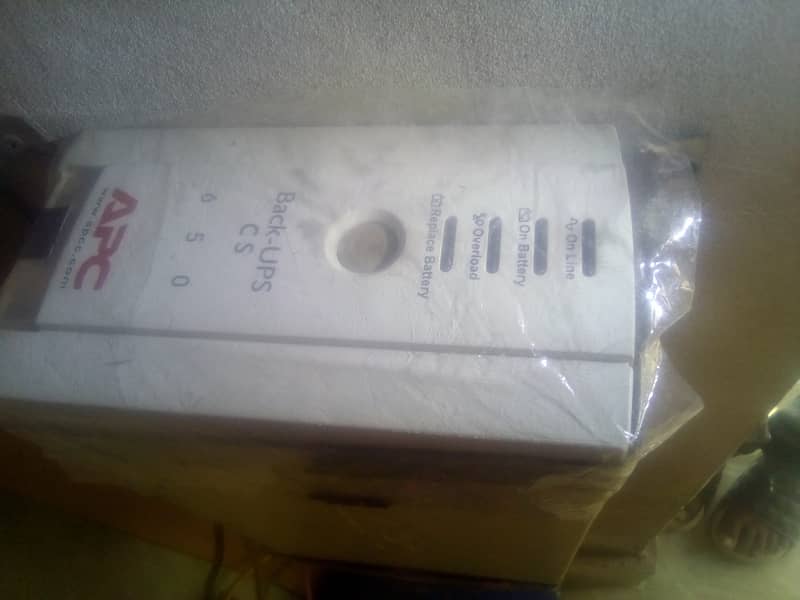 APC SMART UPS PURE SINE WAVE 03087171367 1