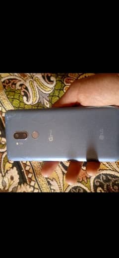 LG