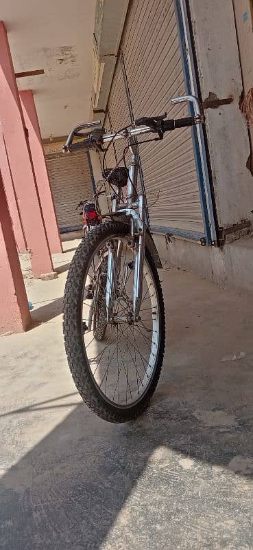 Mountain bicycle 0