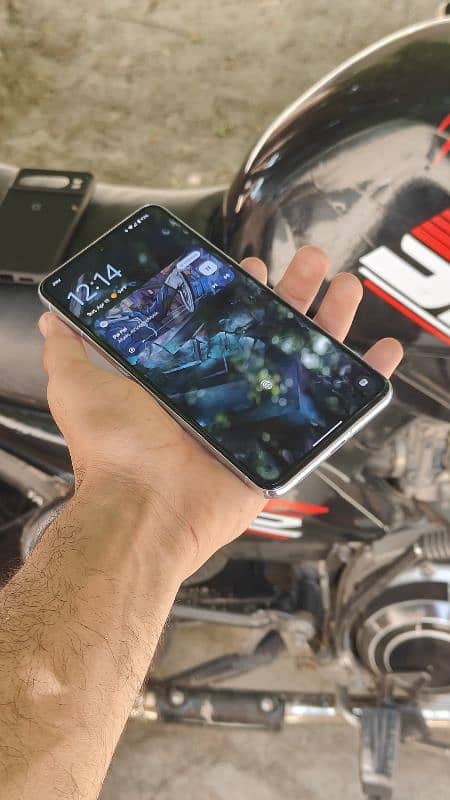 Google pixel 8 Pro 10/10 7