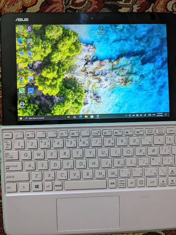 Asus Tab T103HAF with Keyboard Window 10 pro 2