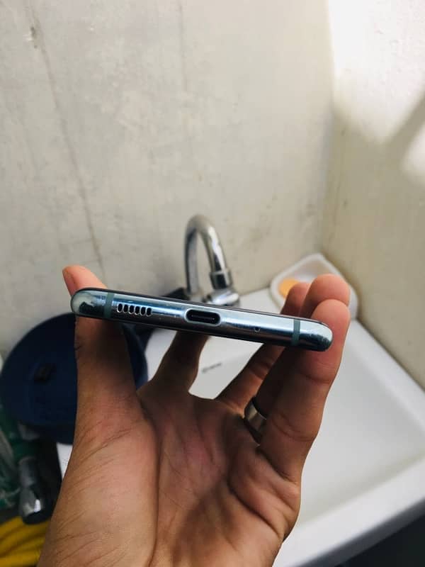 Samsung Galaxy S20 FE Exchange Possible 8