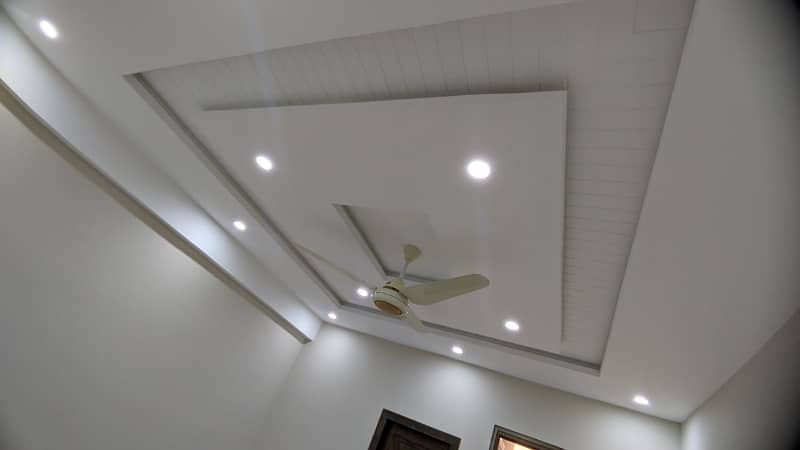 50% DOWNPAYMENT READY FOR POSSESSION 11 SQUARE F. 17 T&T (1BED) 569 SQFT FOR SALE 0