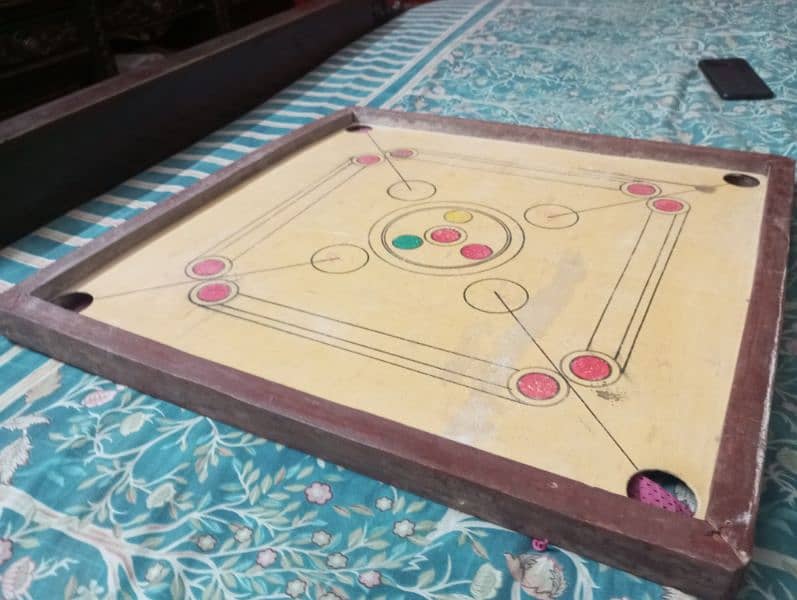 carrom board 10/8 condition 1