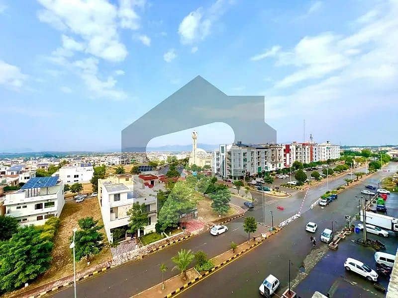 F. 17 T&T 30*60 Possession Able Plot For Sale On Good Location First Come First Available 7
