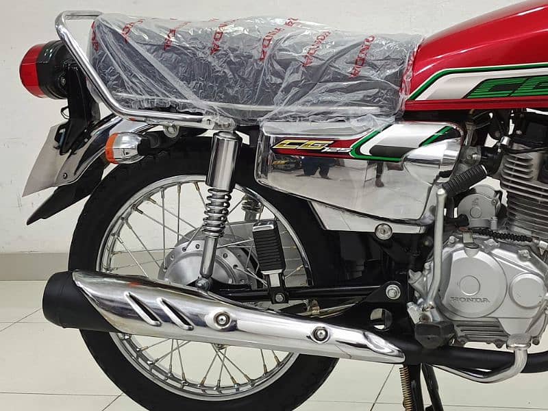 HONDA CG125 SELF START MODEL 2022 5