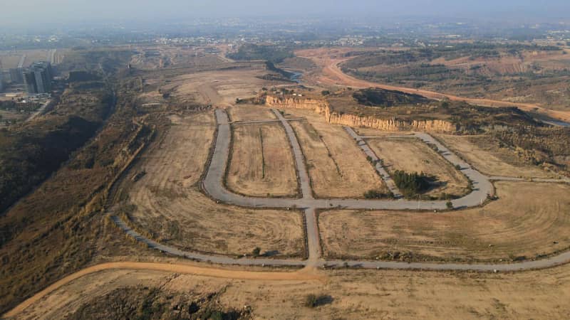 1 Kanal Plot for Sale Plot 42, Avenue 3, Sector C3 Extension, DHA Phase 6 Rawalpindi 0
