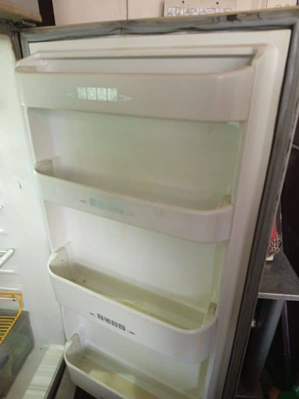Dawlance Fridge 1