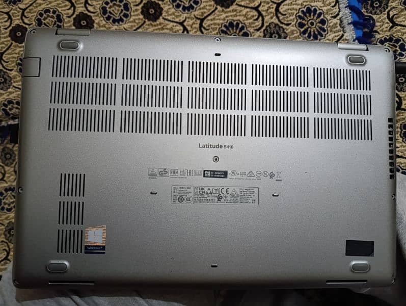 Dell Core i5 10th gen 10 latitude 5410 with touch screen 3