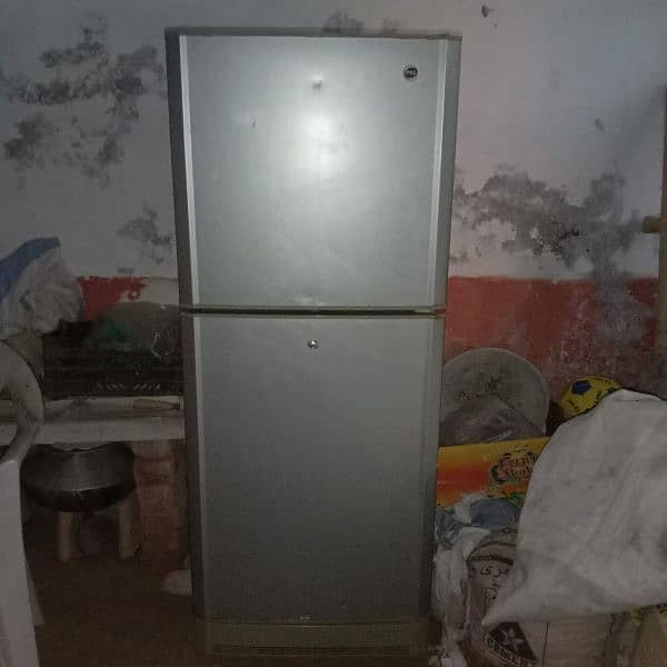 pel medium size refrigerator for sale. 3