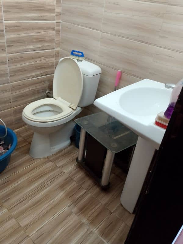 Apartment available for short time,per week, monthly basis 6