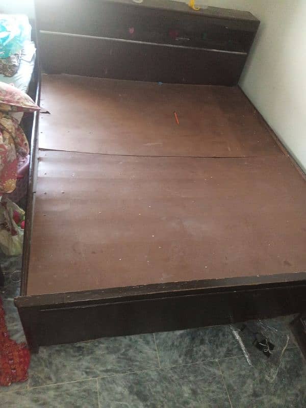 Double bed with 2 side table 1