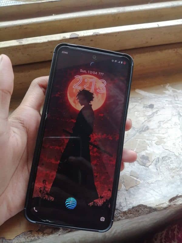 vivo y100 full new condition only 3 month used with box and charger 5