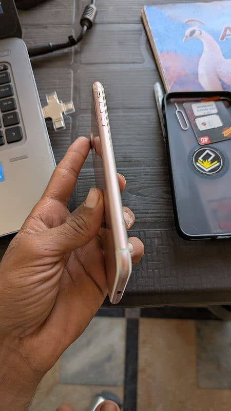i phone 7 plus 128GB pta approved 1