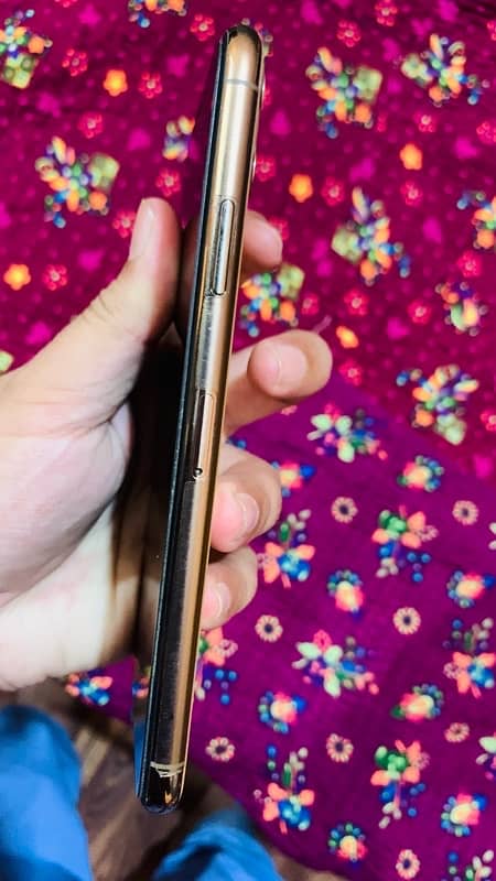 Apple Iphone 11 pro max PTA Approved for Sell 7