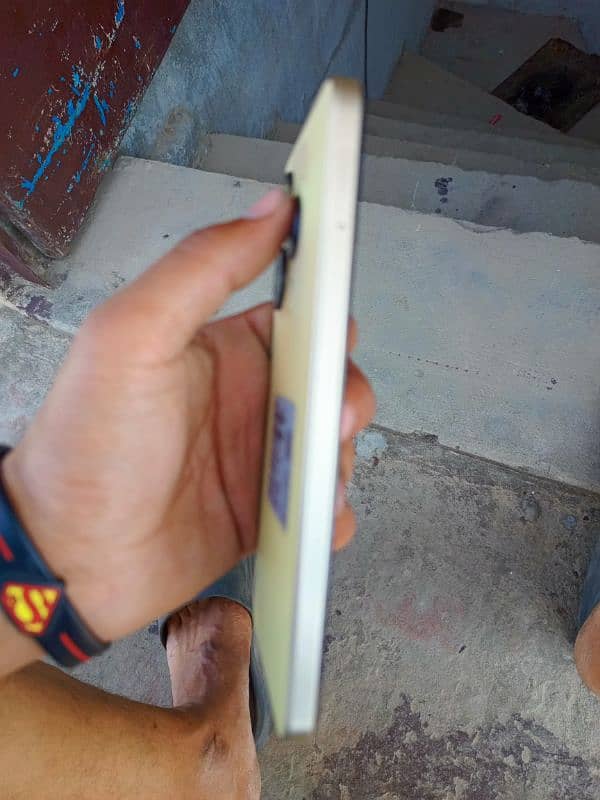 tecno spark 20c 4