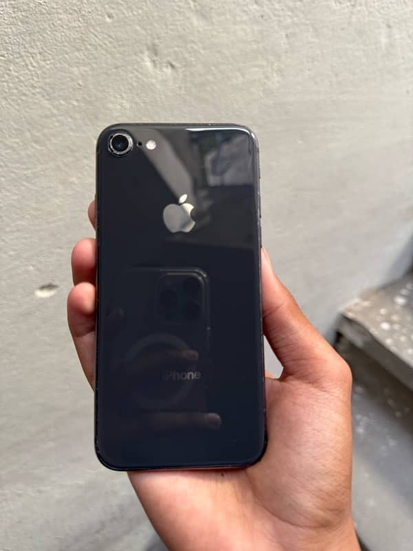 iphone 8 0
