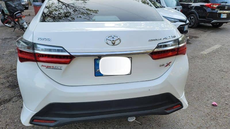 Altis 1.6 auto 2022 Bank leased 5