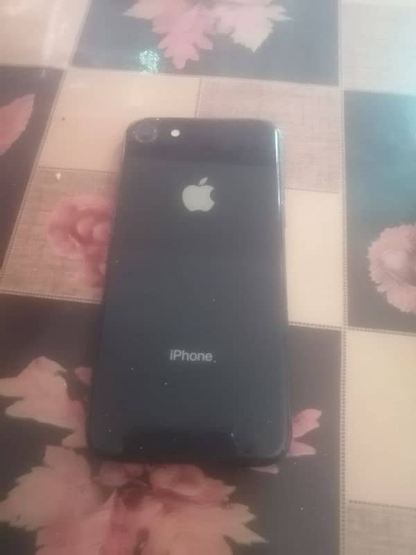 IPhone 8 available for sell in cheap price 0