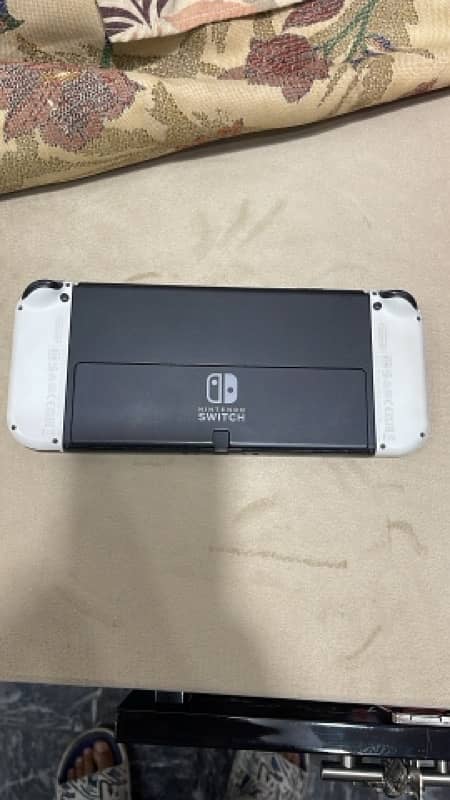 nintendo switch oled condition 10/10 3