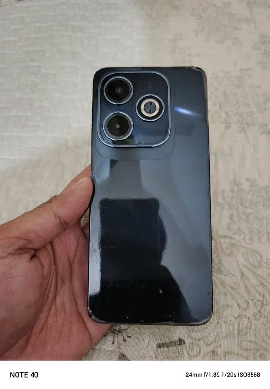 Infinix hot 40i 8/128 0