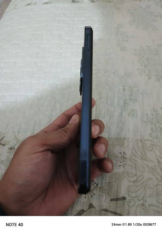 Infinix hot 40i 8/128 1