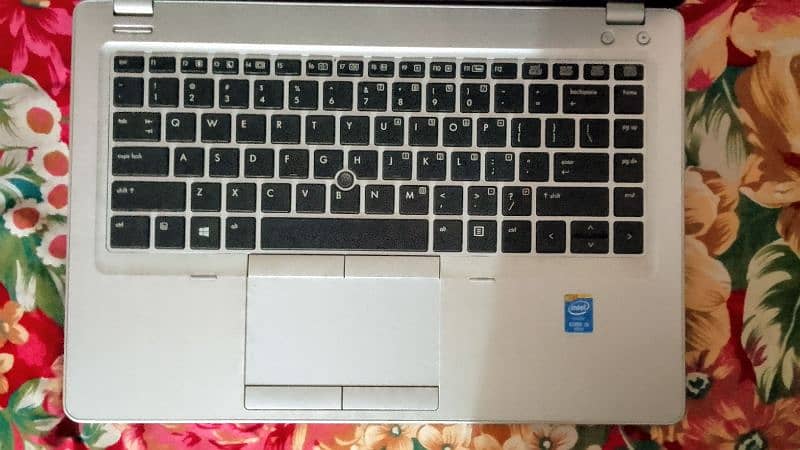 HP Folio 9480m 3