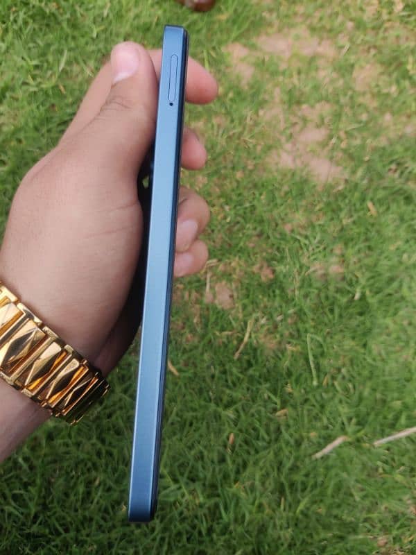 redmi 13c good condition (9/10) in good price 1