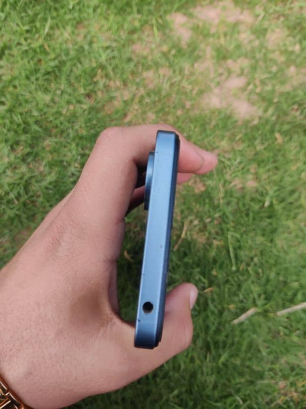 redmi 13c good condition (9/10) in good price 2