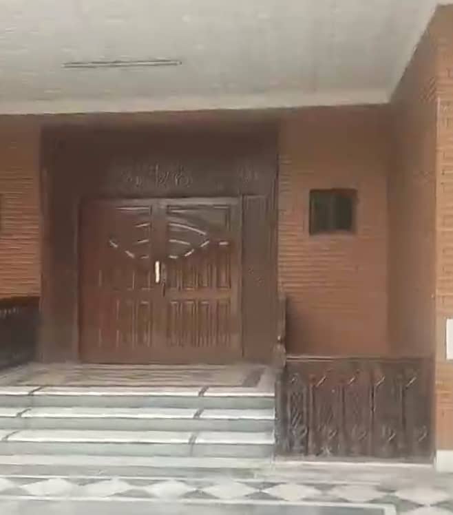 This Is Your Chance To Buy Building In Wahdat Road 22