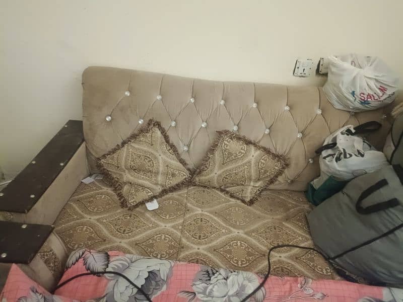 Sofa for sale / Sofa set / 5 seater sofa set / Sofa 1